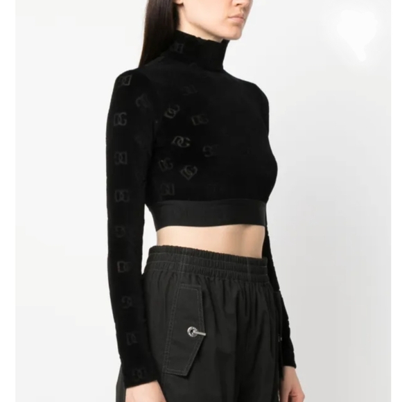 Dolce & Gabbana debossed-logo pattern cropped top - Picture 3 of 13